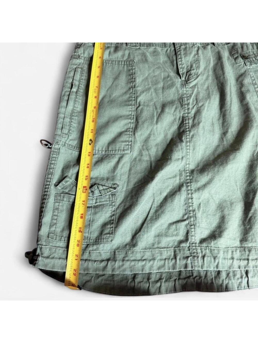 Women's Green and Khaki Skirt - Picture 3 of 3